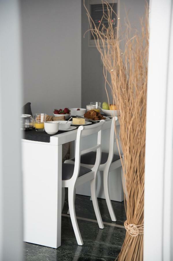 Apartmán Living Near Acropolis By Sylvia Staikou 2Nd & 3D Floor Atény Exteriér fotografie